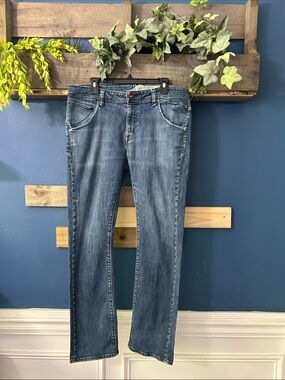 Volcom Men’s Genuine Straight Leg Jeans 36 w/utility pocket